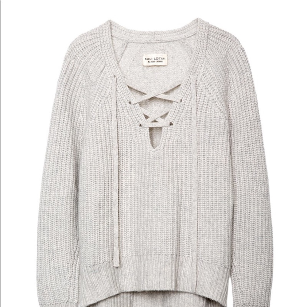 Super cute Grey Sweater
